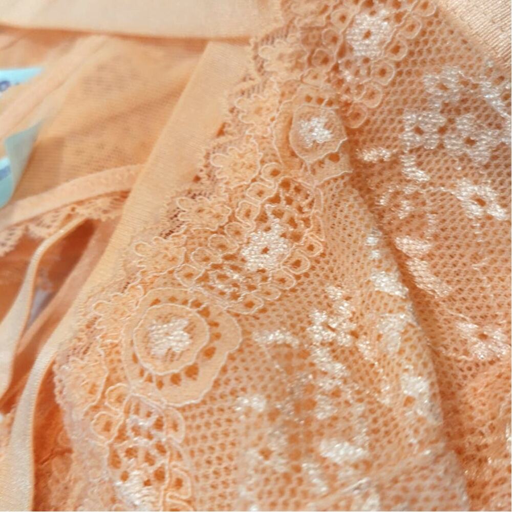 FLASH SALE 🍒 Anemone PEACH color lace t back bra bralette